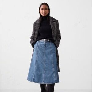 Banana Republic Denim Skirt NWT